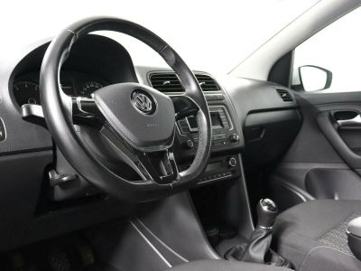 Volkswagen Polo, 1.6 л, МКПП, 2016 фото 7