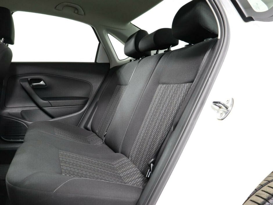 Volkswagen Polo, 1.6 л, МТ, 2016 фото 8