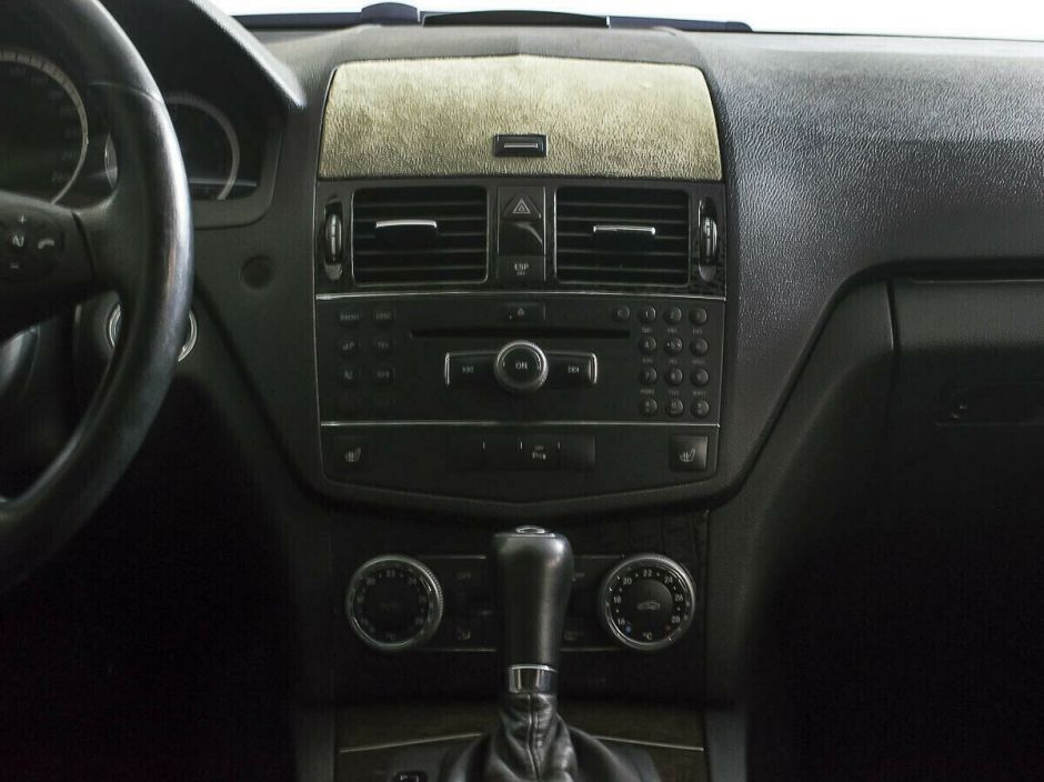 Mercedes-Benz C-Класс, 1.8 л, АТ, 2011 фото 2