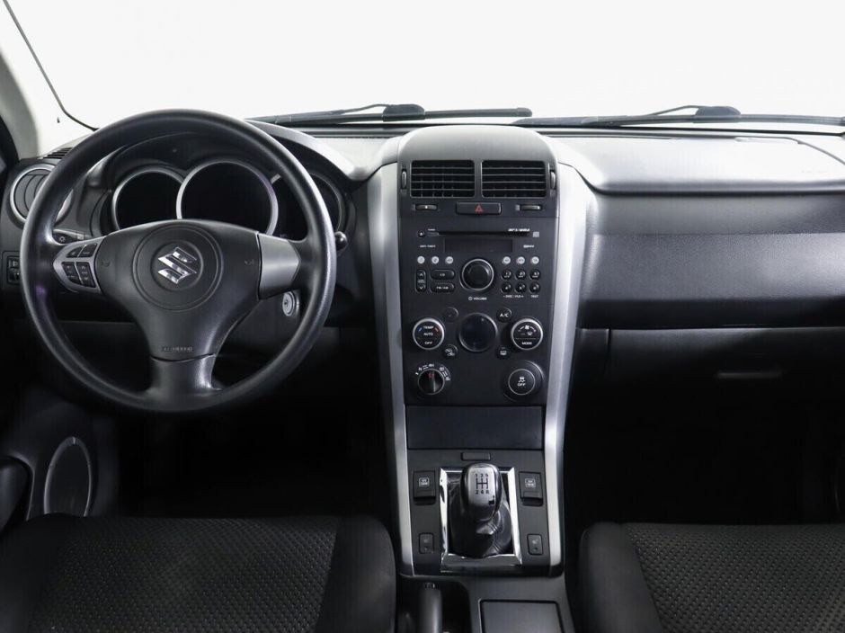 Suzuki Grand Vitara, 2.4 л, МТ, 2011 фото 8