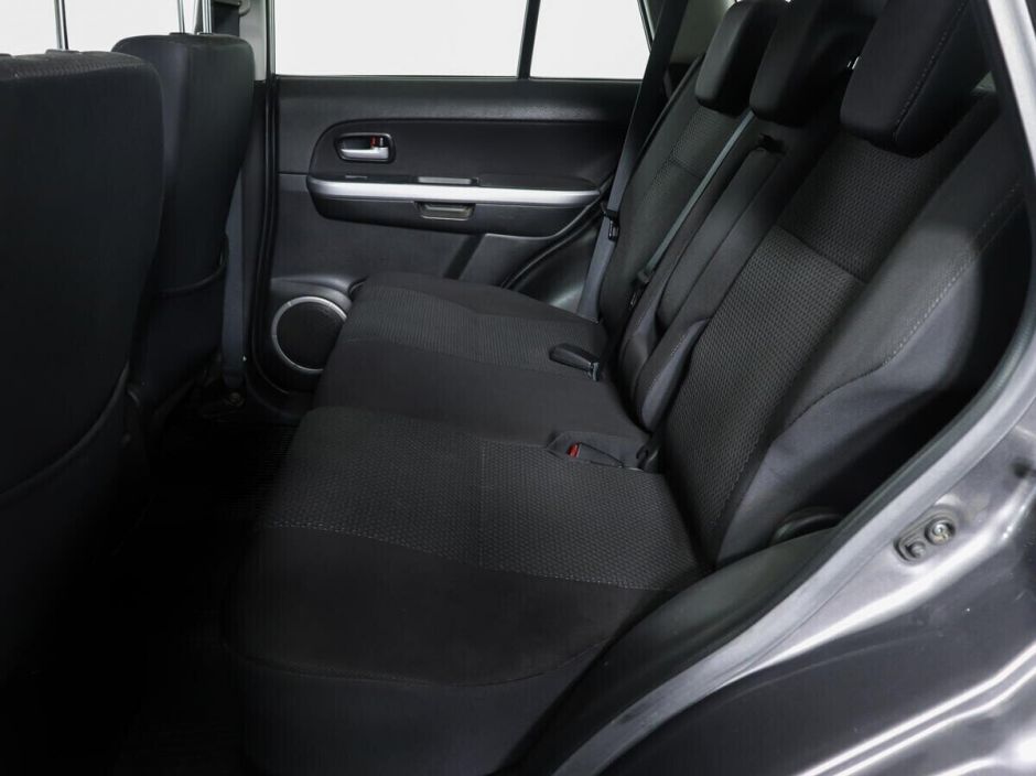 Suzuki Grand Vitara, 2.4 л, МТ, 2011 фото 1