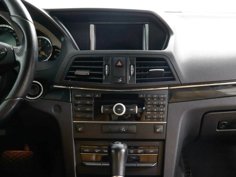 Mercedes-Benz E-Класс, 1.8 л, АТ, 2009 фото 2