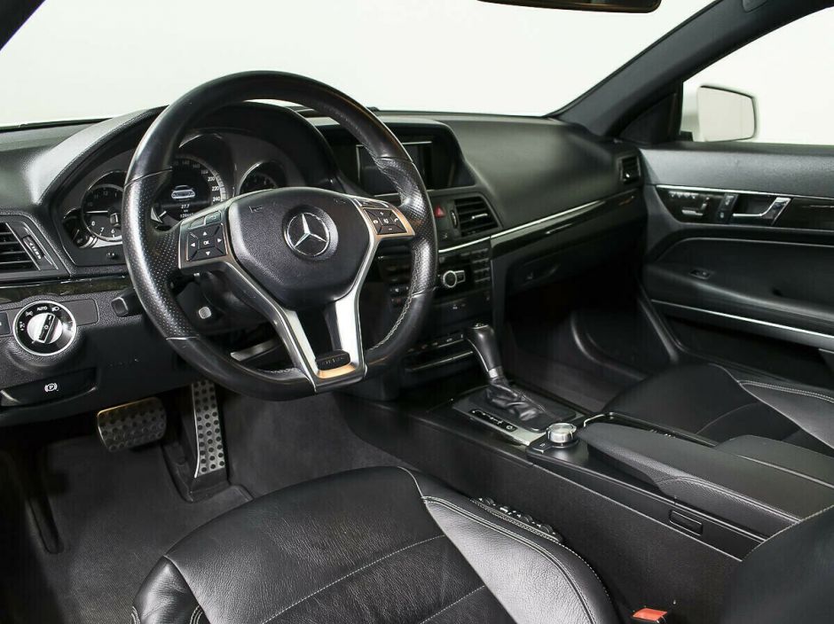 Mercedes-Benz E-Класс, 1.8 л, АТ, 2011 фото 8