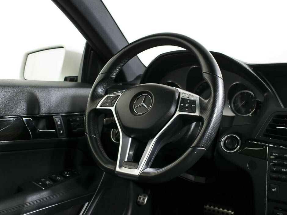Mercedes-Benz E-Класс, 1.8 л, АТ, 2011 фото 1