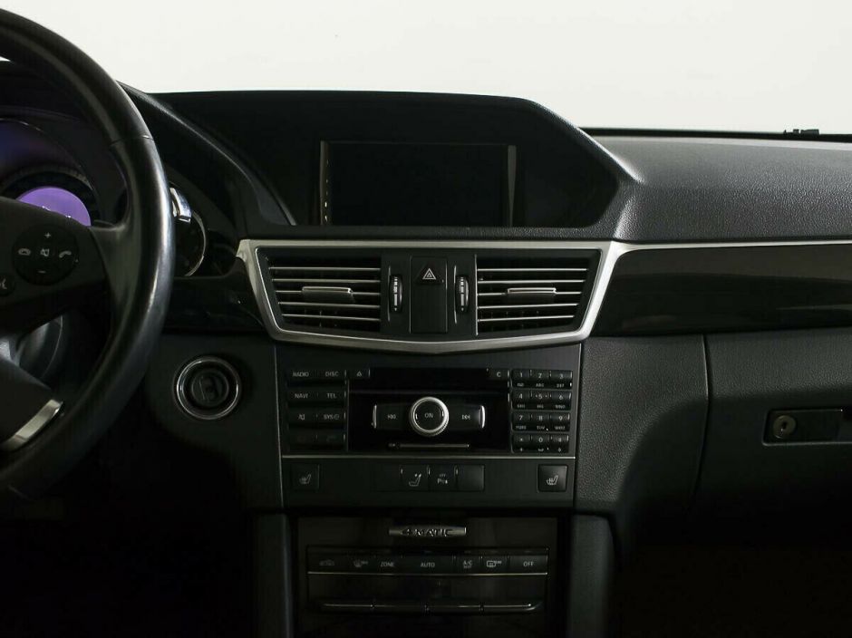 Mercedes-Benz E-Класс, 3.5 л, АТ, 2010 фото 2