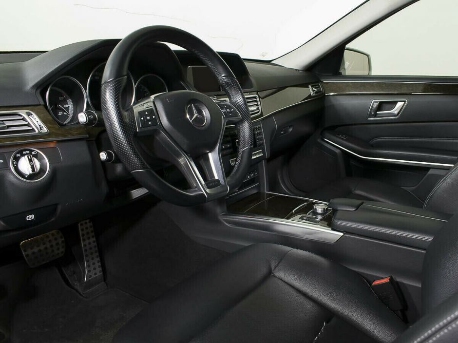 Mercedes-Benz E-Класс, 2.0 л, АТ, 2013 фото 10
