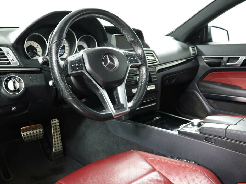 Mercedes-Benz E-Класс, 2.0 л, АТ, 2016 фото 2