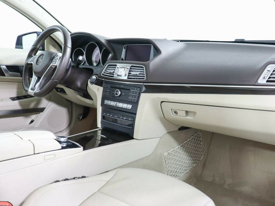 Mercedes-Benz E-Класс, 2.0 л, АТ, 2013 фото 7