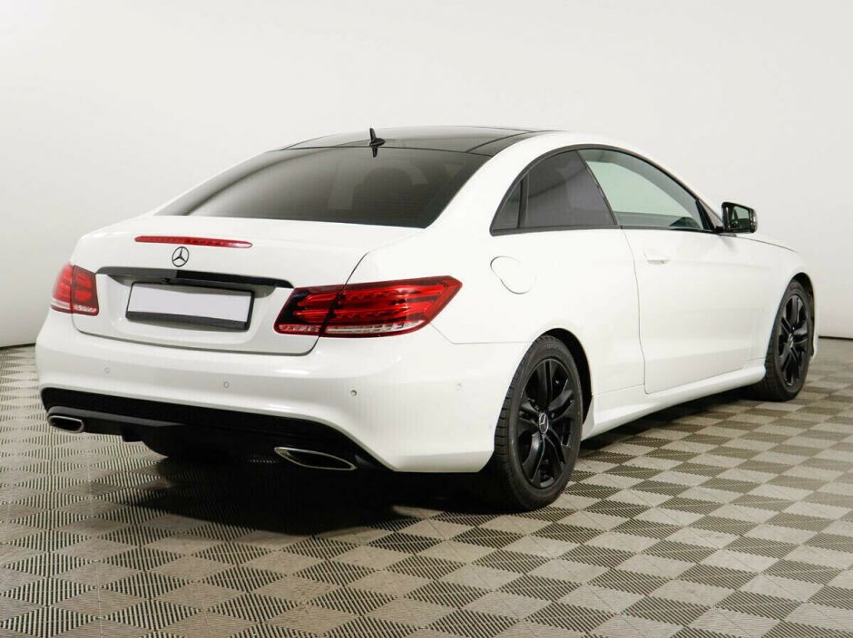 Mercedes-Benz E-Класс, 2.0 л, АТ, 2016 фото 6