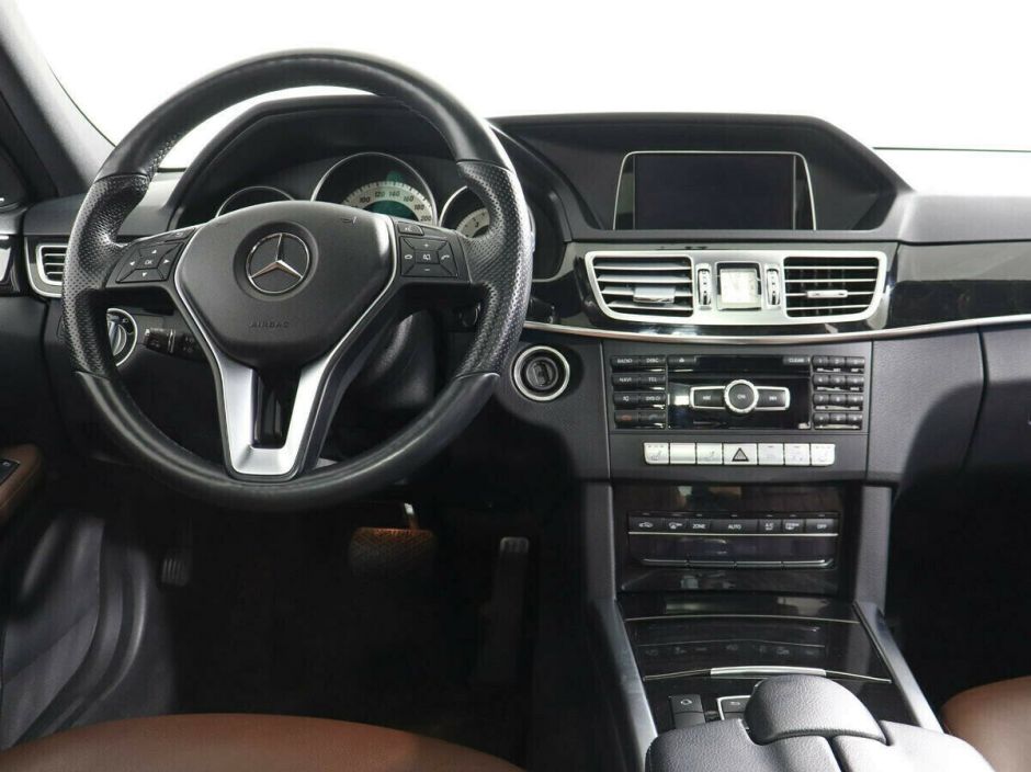 Mercedes-Benz E-Класс, 3.0 л, АТ, 2014 фото 10
