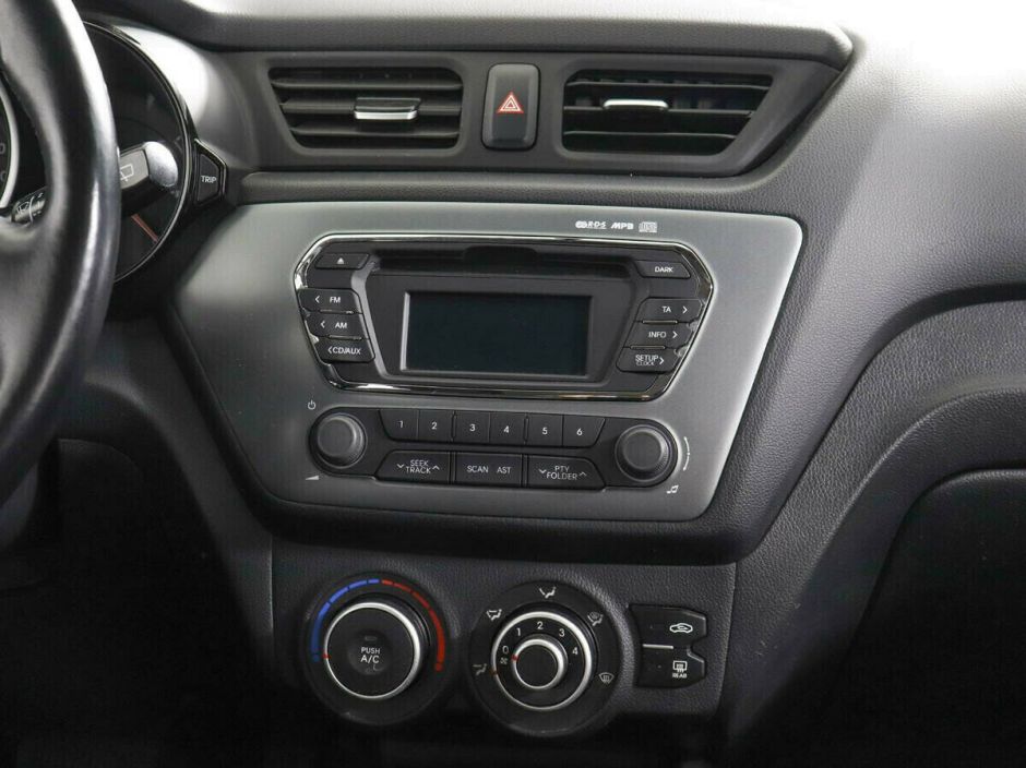 Kia Rio, 1.4 л, АТ, 2014 фото 2