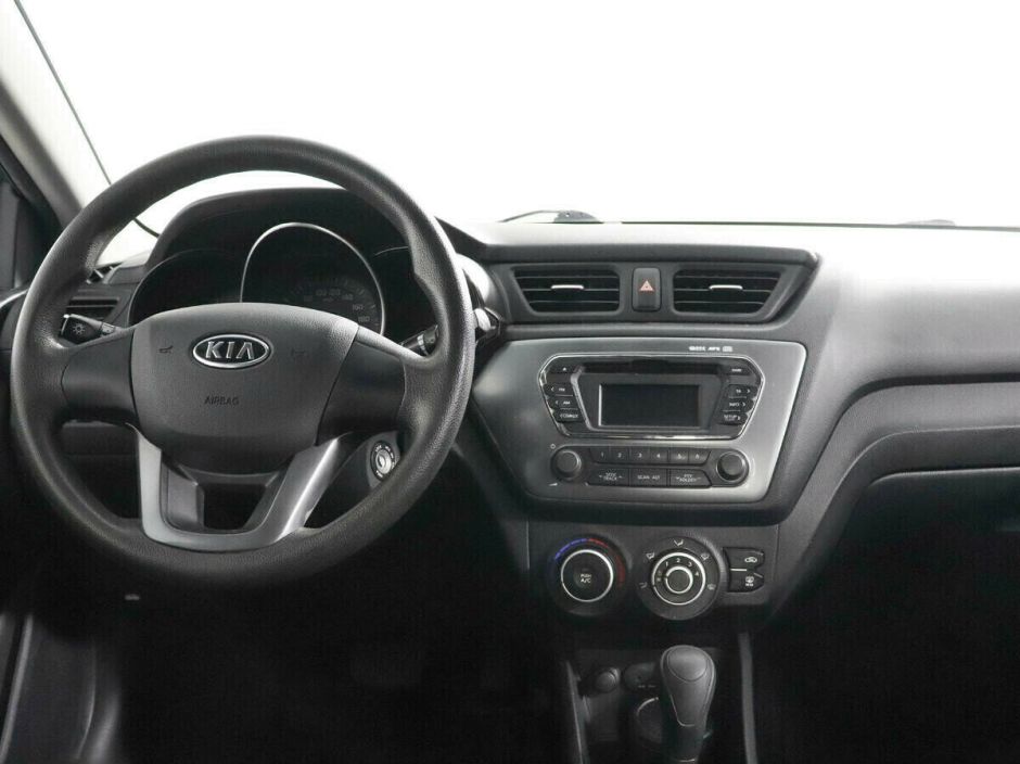 Kia Rio, 1.6 л, АТ, 2013 фото 2