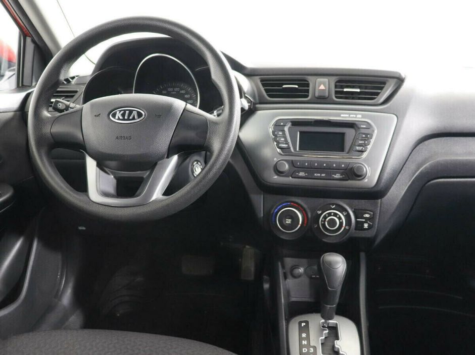 Kia Rio, 1.6 л, АТ, 2013 фото 2