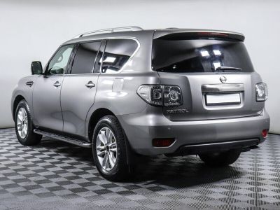 Nissan Patrol, 5.6 л, АКПП, 2010 фото 6