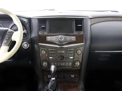 Nissan Patrol, 5.6 л, АКПП, 2010 фото 8