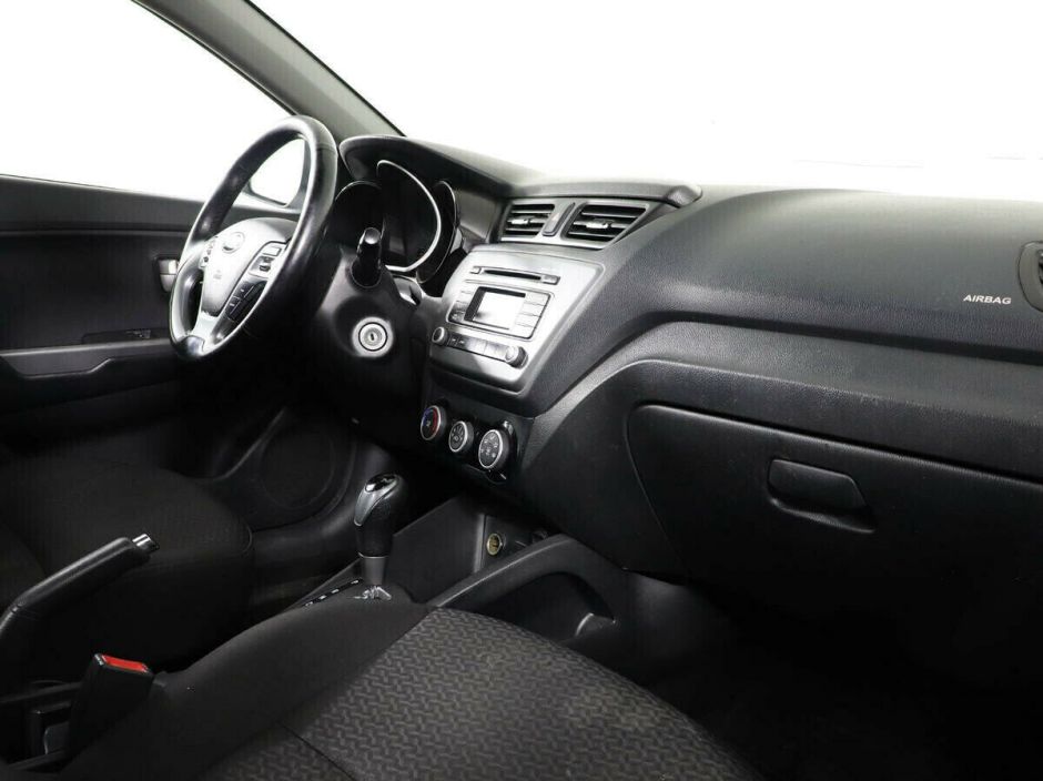 Kia Rio, 1.4 л, АТ, 2016 фото 2