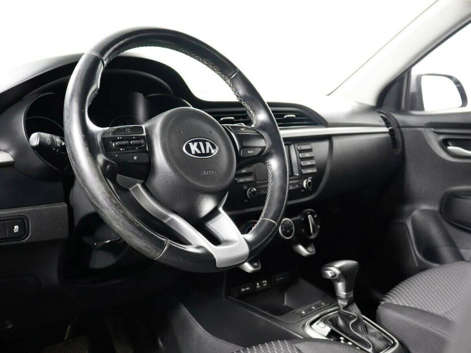 Kia Rio, 1.6 л, АТ, 2017 фото 8
