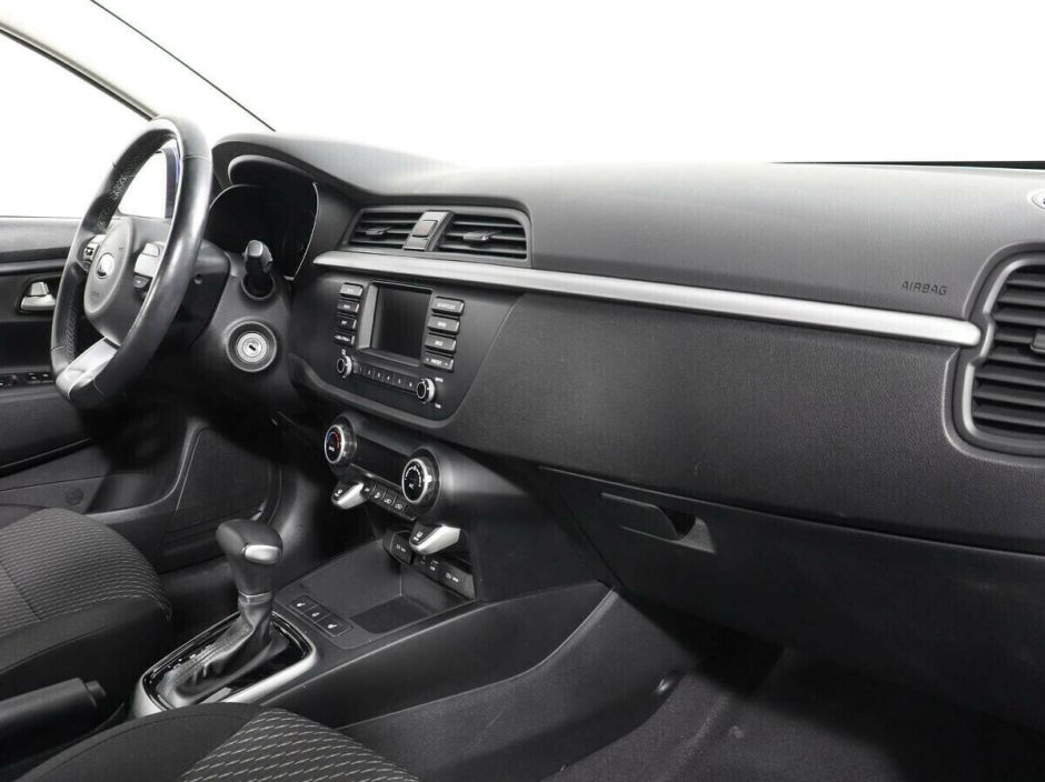 Kia Rio, 1.6 л, АТ, 2017 фото 1