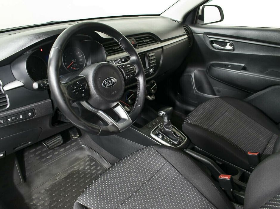 Kia Rio, 1.6 л, АТ, 2018 фото 7