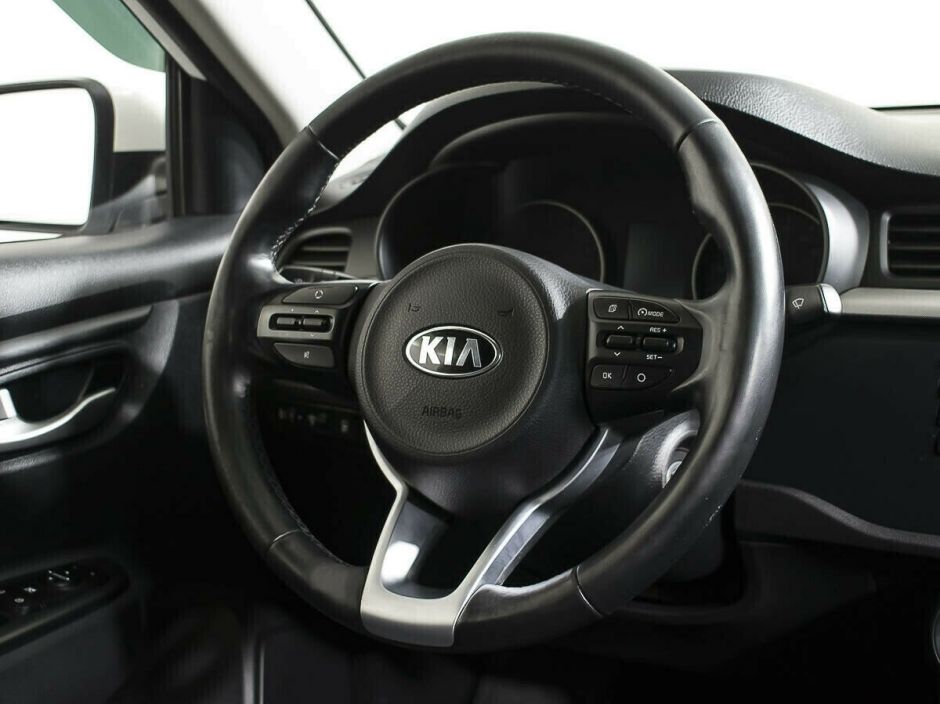 Kia Rio, 1.6 л, АТ, 2018 фото 9