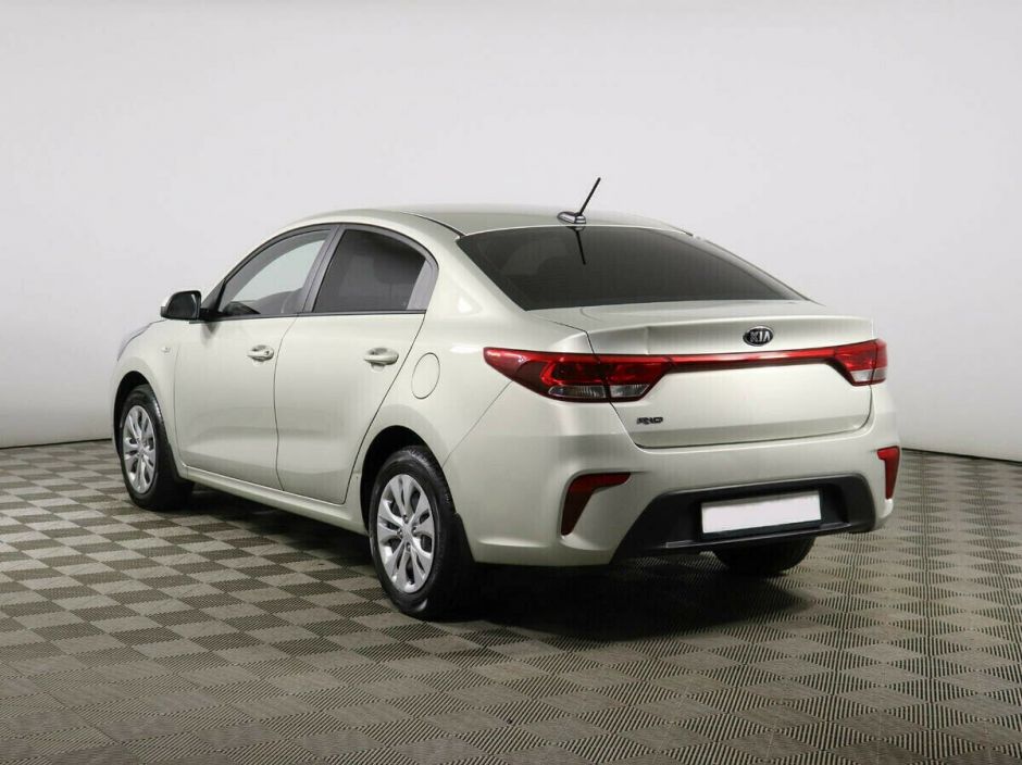 Kia Rio, 1.4 л, АТ, 2019 фото 6