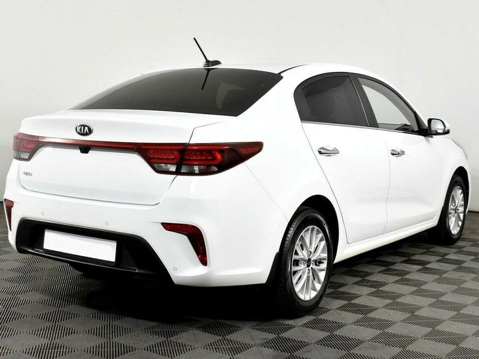 Kia Rio, 1.6 л, АТ, 2018 фото 4