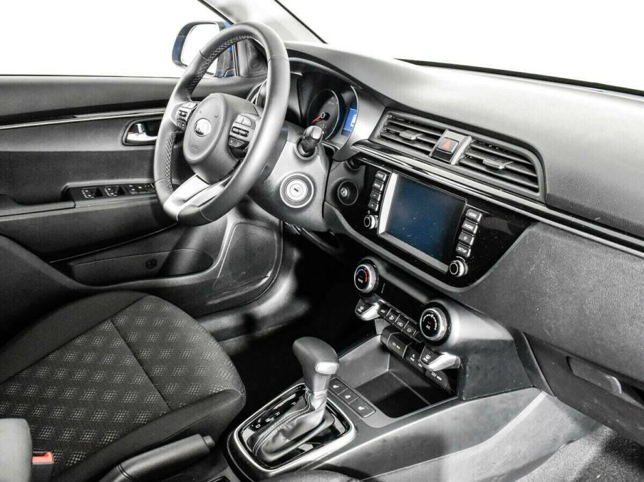 Kia Rio, 1.6 л, АТ, 2017 фото 2