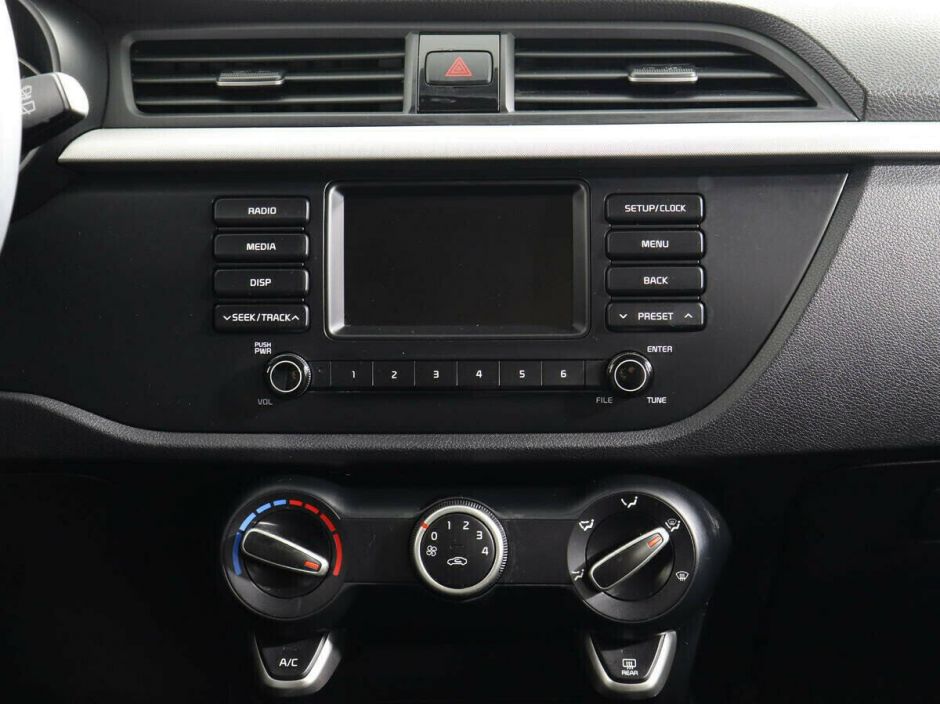 Kia Rio, 1.6 л, АТ, 2018 фото 2