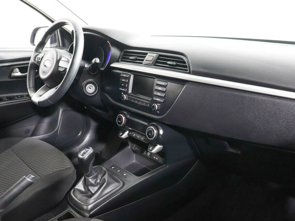 Kia Rio, 1.6 л, МТ, 2019 фото 9
