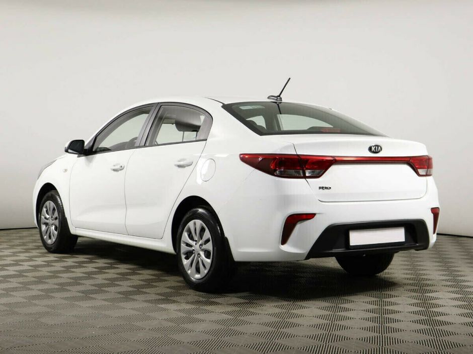 Kia Rio, 1.4 л, МТ, 2019 фото 6