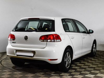 Volkswagen Golf, 1.6 л, РКПП, 2010 фото 5