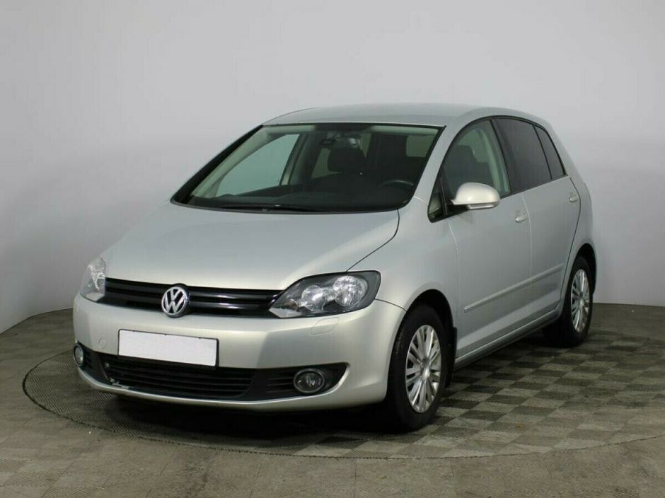 Volkswagen Golf Plus, 1.6 л, Робот, 2009 фото 3