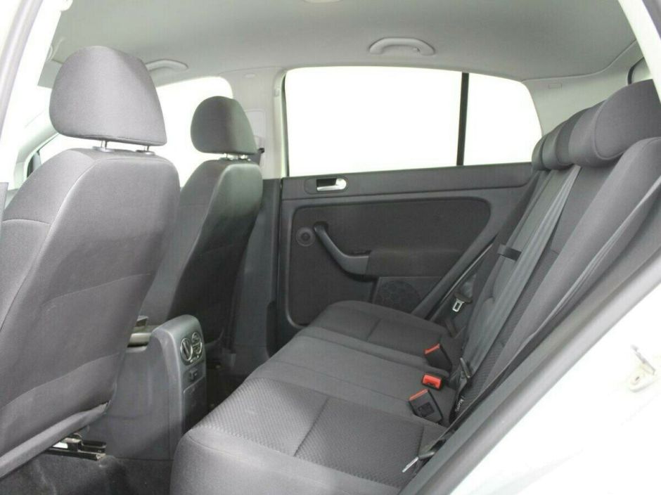 Volkswagen Golf Plus, 1.6 л, Робот, 2009 фото 2