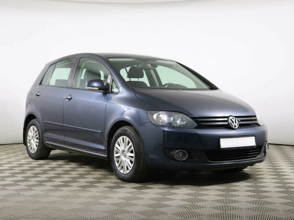 Volkswagen Golf Plus, 1.6 л, Робот, 2009 фото 4