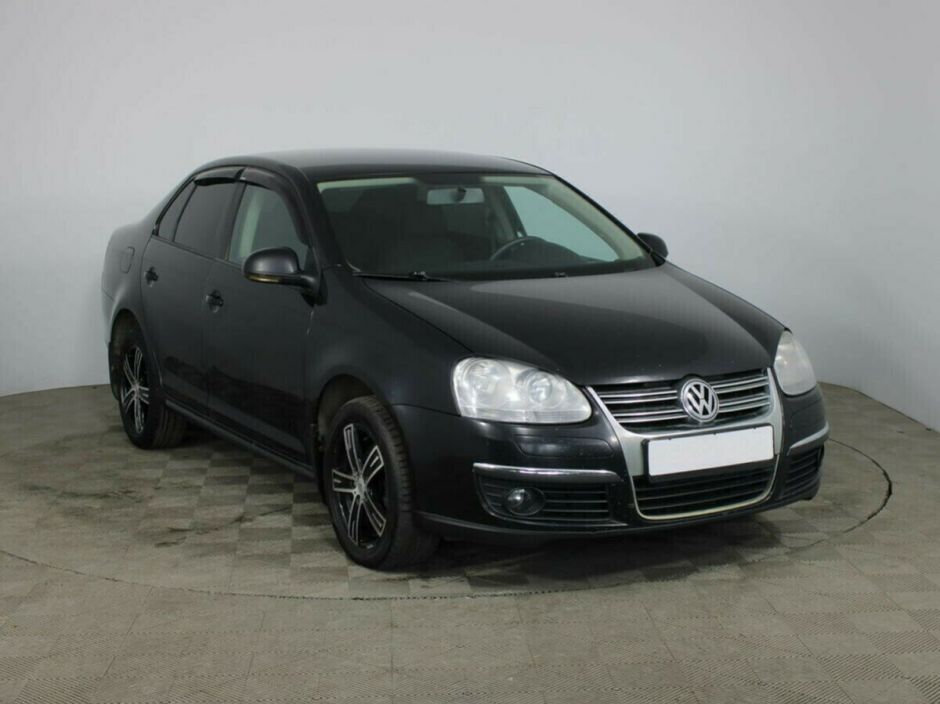 Volkswagen Jetta, 1.6 л, Робот, 2009 фото 4