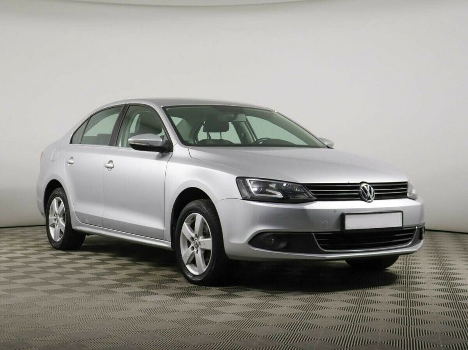 Volkswagen Jetta, 1.4 л, Робот, 2011 фото 4