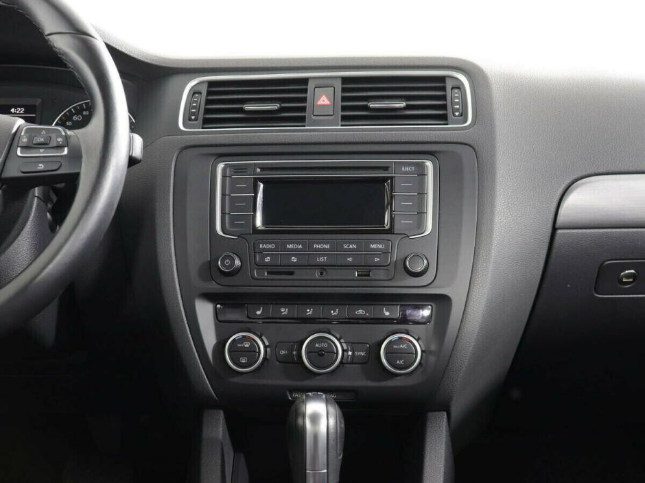 Volkswagen Jetta, 1.4 л, Робот, 2012 фото 2