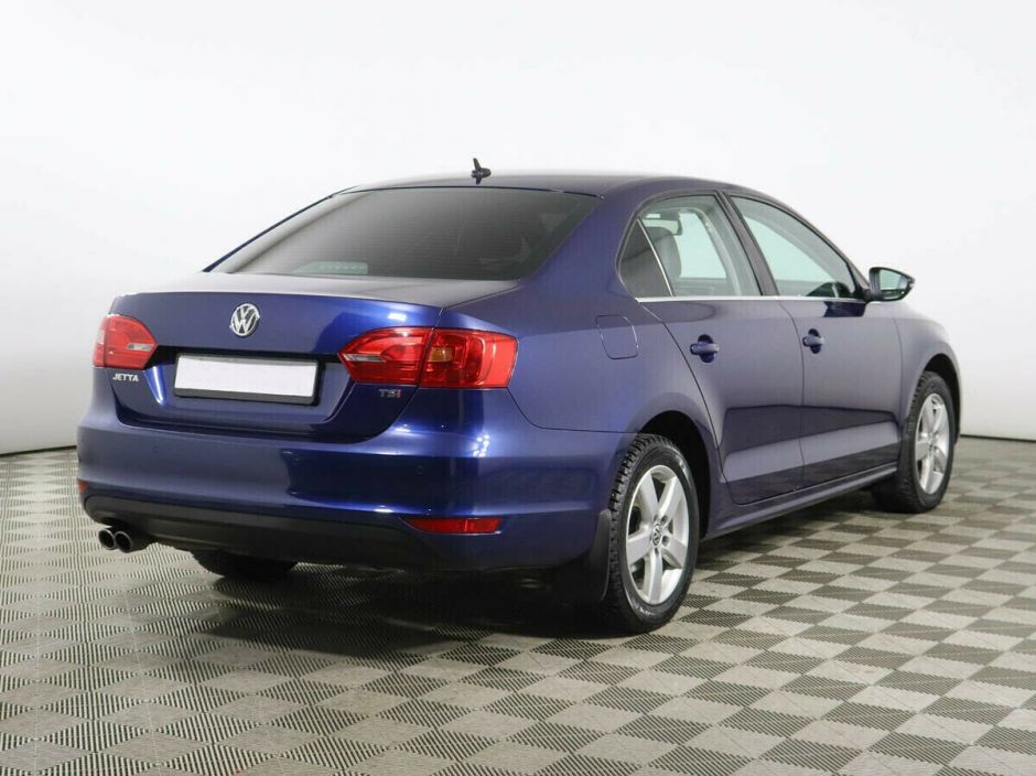 Volkswagen Jetta, 1.4 л, Робот, 2011 фото 5
