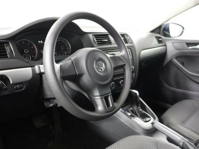 Volkswagen Jetta, 1.6 л, АКПП, 2012 фото 8