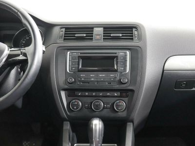 Volkswagen Jetta, 1.4 л, РКПП, 2018 фото 2