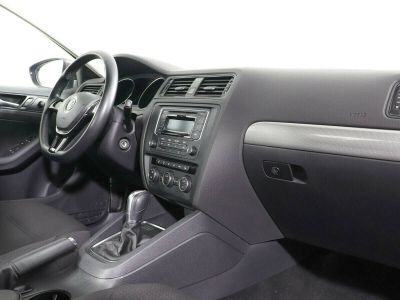Volkswagen Jetta, 1.4 л, РКПП, 2018 фото 1