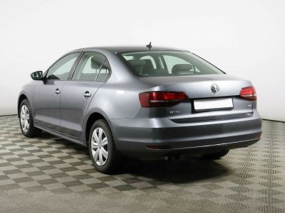 Volkswagen Jetta, 1.4 л, РКПП, 2018 фото 5