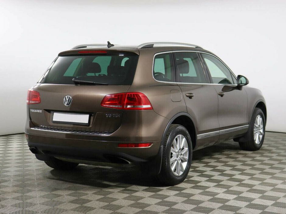 Volkswagen Touareg, 3.0 л, АТ, 2011 фото 5