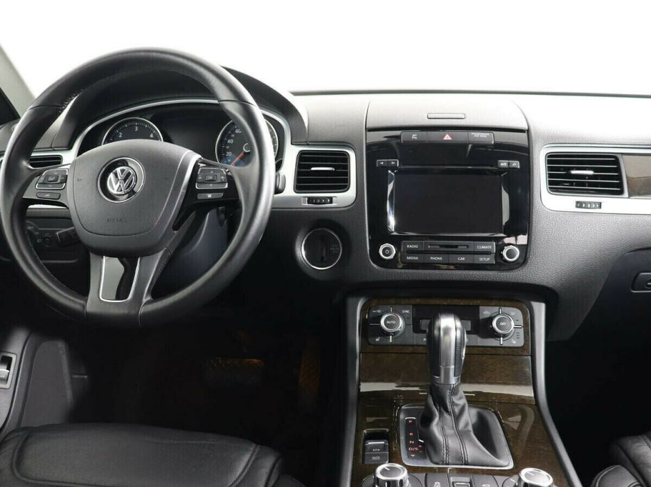 Volkswagen Touareg, 3.0 л, АТ, 2013 фото 7