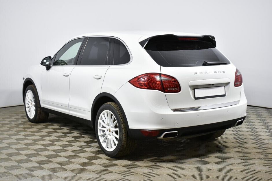 Porsche Cayenne, 3.6 л, АТ, 2012 фото 6