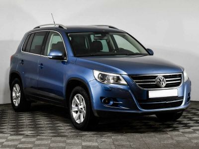 Volkswagen Tiguan, 2.0 л, АКПП, 2010 фото 4