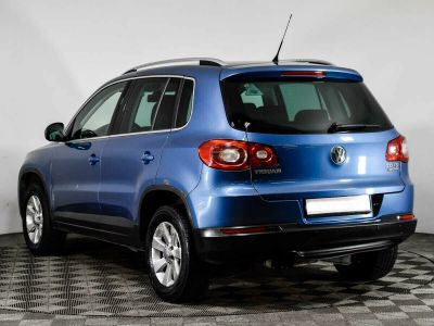 Volkswagen Tiguan, 2.0 л, АКПП, 2010 фото 5