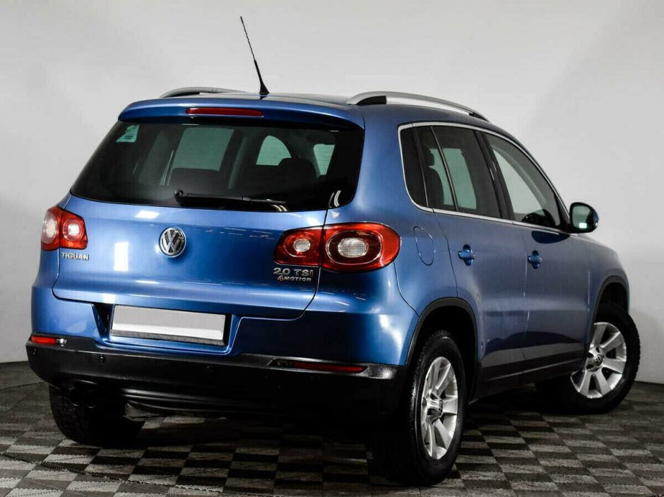 Volkswagen Tiguan, 2.0 л, АТ, 2010 фото 6