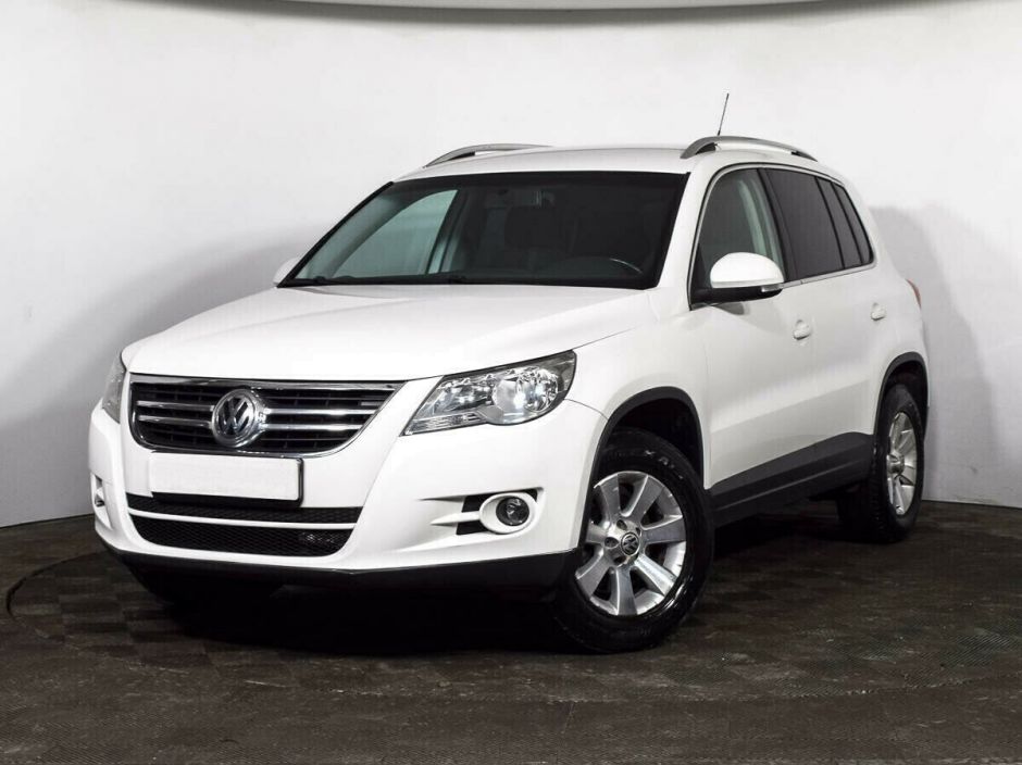 Volkswagen Tiguan, 2.0 л, АТ, 2010 фото 3