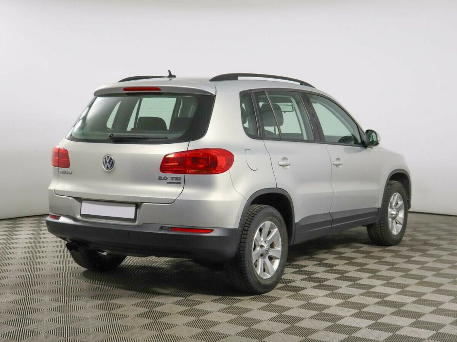 Volkswagen Tiguan, 2.0 л, АТ, 2012 фото 5